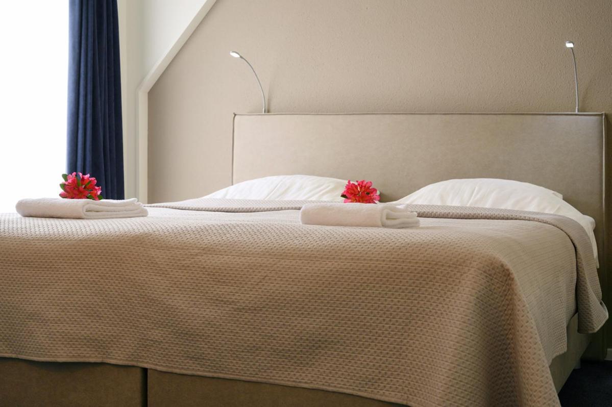 Hotel Jachtlust Borne ภายนอก รูปภาพ